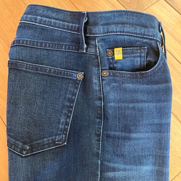 YOGA jeans, classic rise, straight leg, cropped, stretch, dark blue, size small - Picture 4 of 14